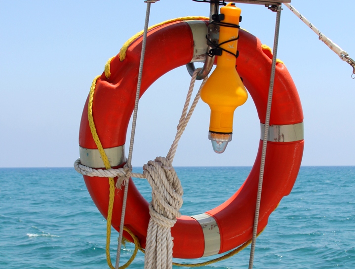 Взгляд Алкаша на море с берега.