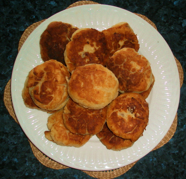 Сырники из анари.jpg