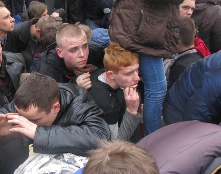 CQgOsWUB0-M.jpg