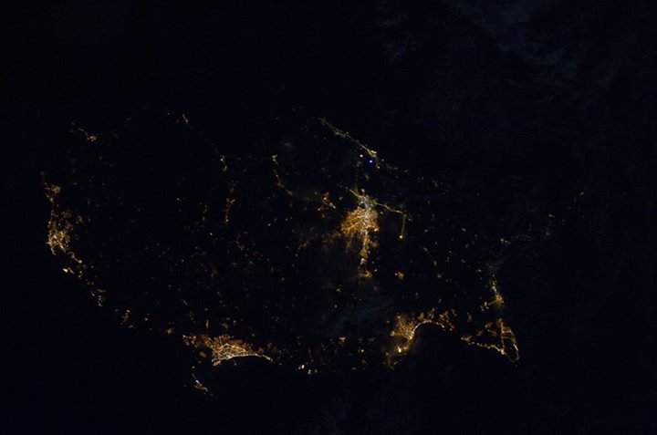 10420174_405787769579696_1533079592016960379_n.jpg